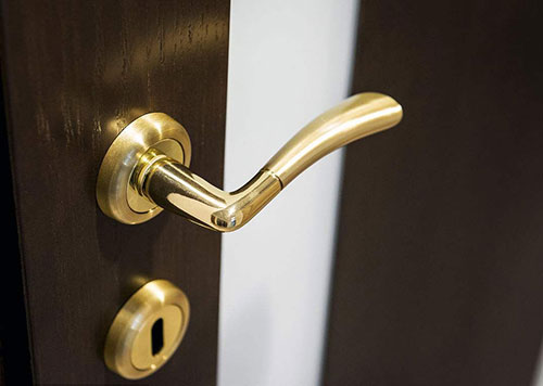 云岩24小时上门开锁公司